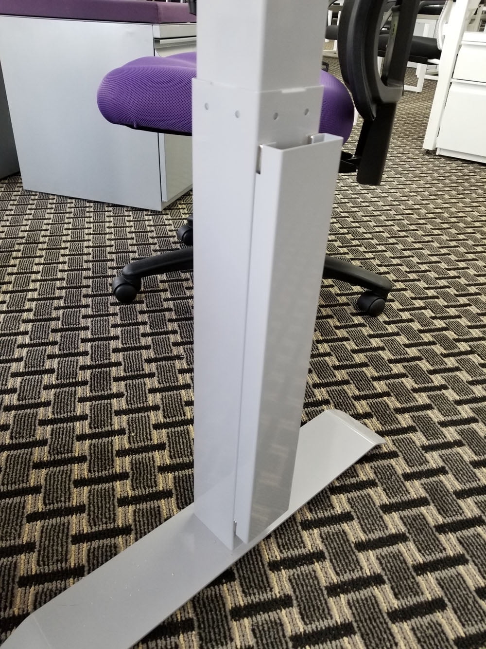 Magnetic Under-Desk Cable Tray, 17.7 in White Powder-Coated Metal - Image 3